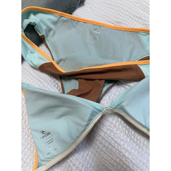 Rip Curl Bikini - Picture 5 of 6